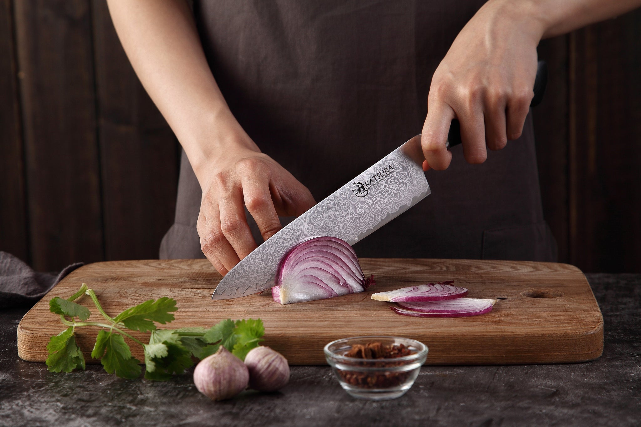 Mitsumoto Sakari 8 inch Japanese Gyuto Chef Knife, Professional Hand Forged Japanese Meat Knife, AUS-10 Premium Damascus Steel Kitchen Cooking Knife